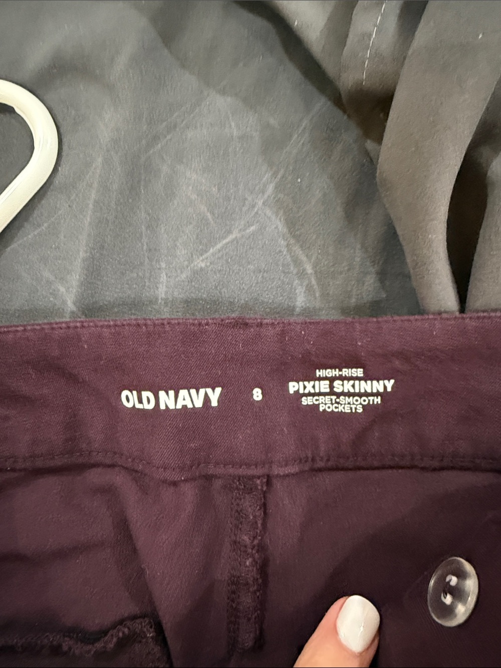 Old Navy Pixie Skinny High-Rise Pants in Plum